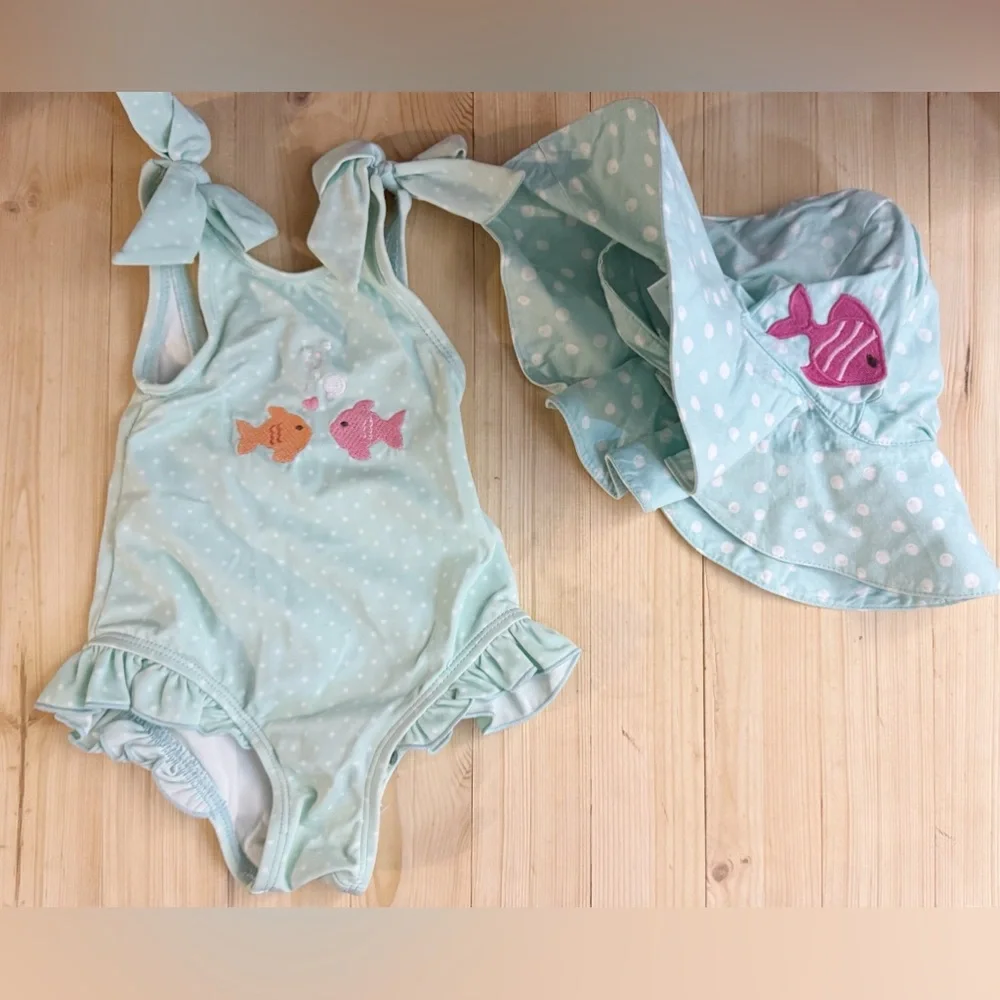 Gymboree Baby Swimsuit Hat Set 0-3M Aqua Polka Dot Fish Beach Swimwear